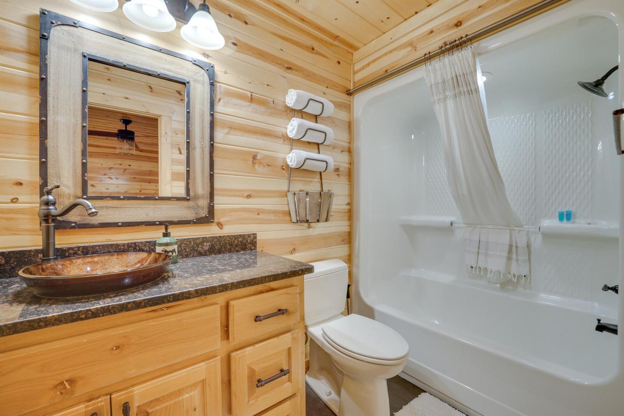 Penny Lane Lodge Broken Bow Cabin Less Than 6 Mi To Lake Eksteriør bilde