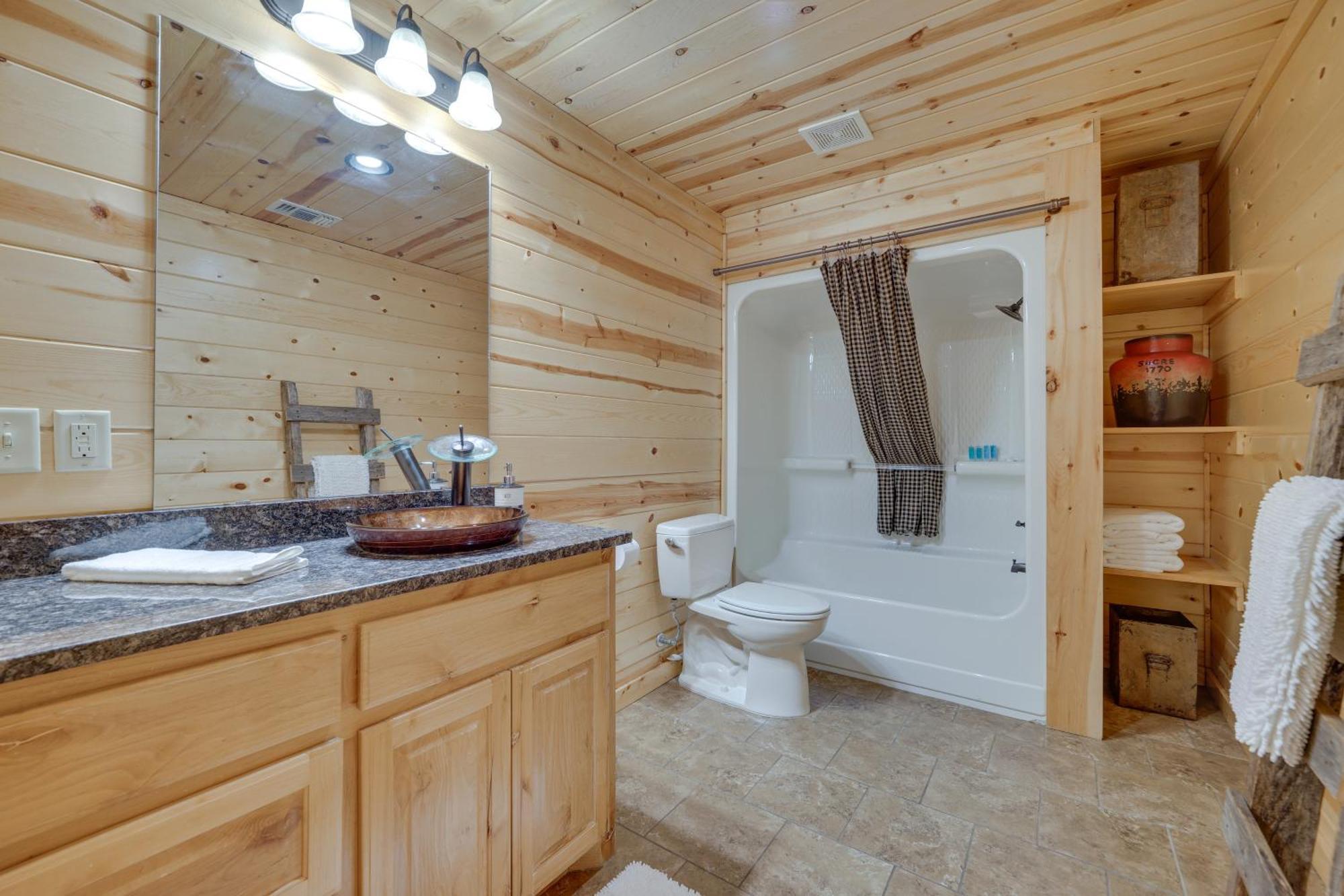 Penny Lane Lodge Broken Bow Cabin Less Than 6 Mi To Lake Eksteriør bilde