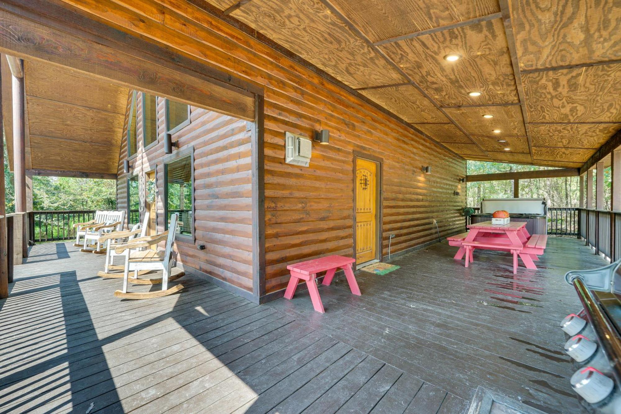 Penny Lane Lodge Broken Bow Cabin Less Than 6 Mi To Lake Eksteriør bilde