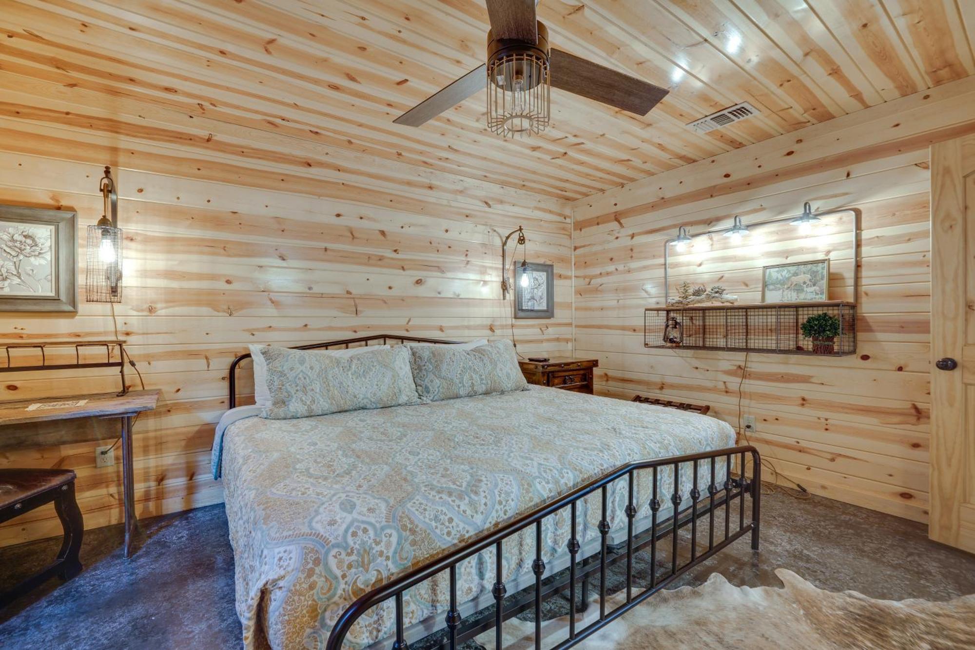 Penny Lane Lodge Broken Bow Cabin Less Than 6 Mi To Lake Eksteriør bilde
